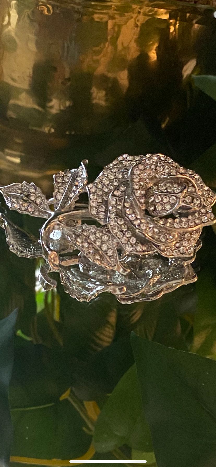 Small Clear Rhinestones Brooch in Silver Metal #31