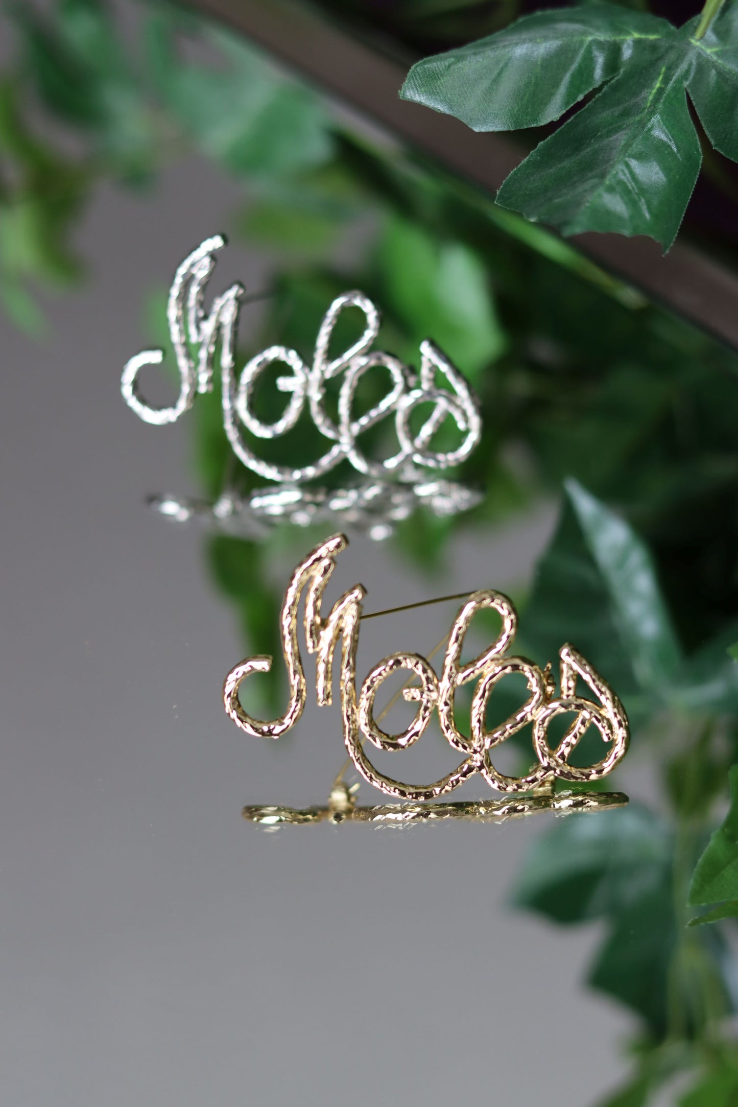 Moles Gold or Silver Pin