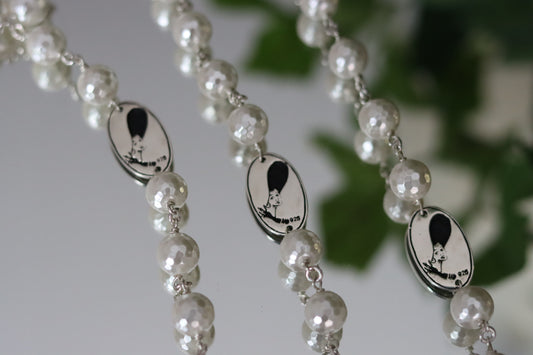 The Moles Lady Mother of Pearl Beaded Necklace