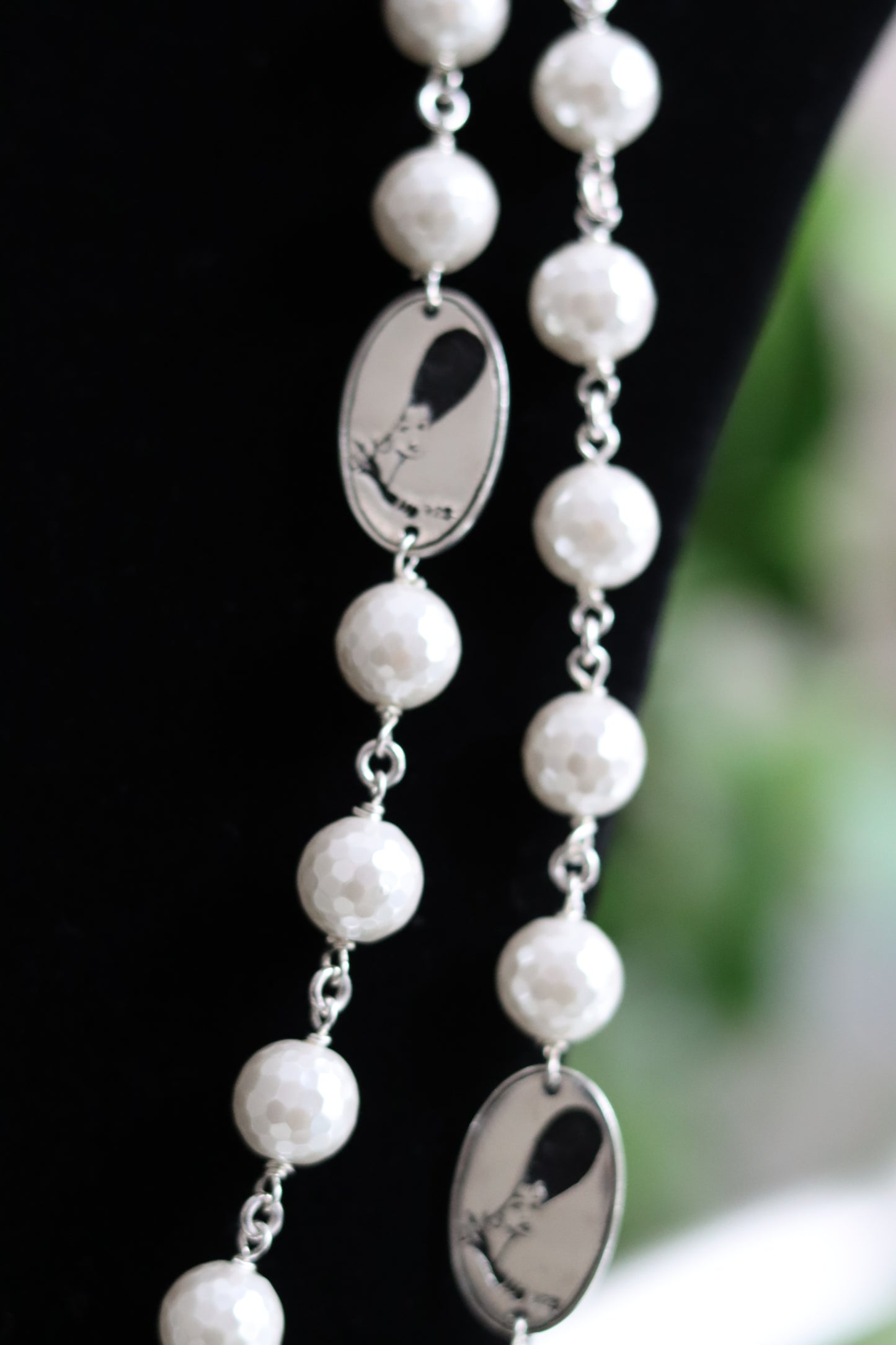 The Moles Lady Mother of Pearl Beaded Necklace